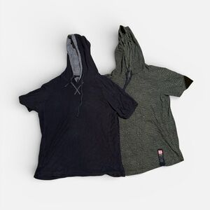 Short Sleeve Pullover bundle of 2 Hoodie Mens Sz Medium
